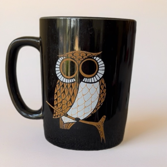 Black Owl Design Mug - Picture 3 of 5